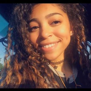 Meet your Posher, Jasmine